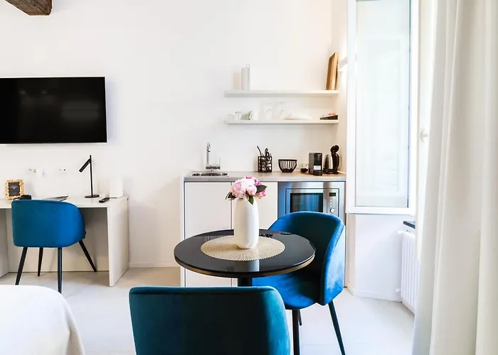 Mada Charm Piazza Vernazza